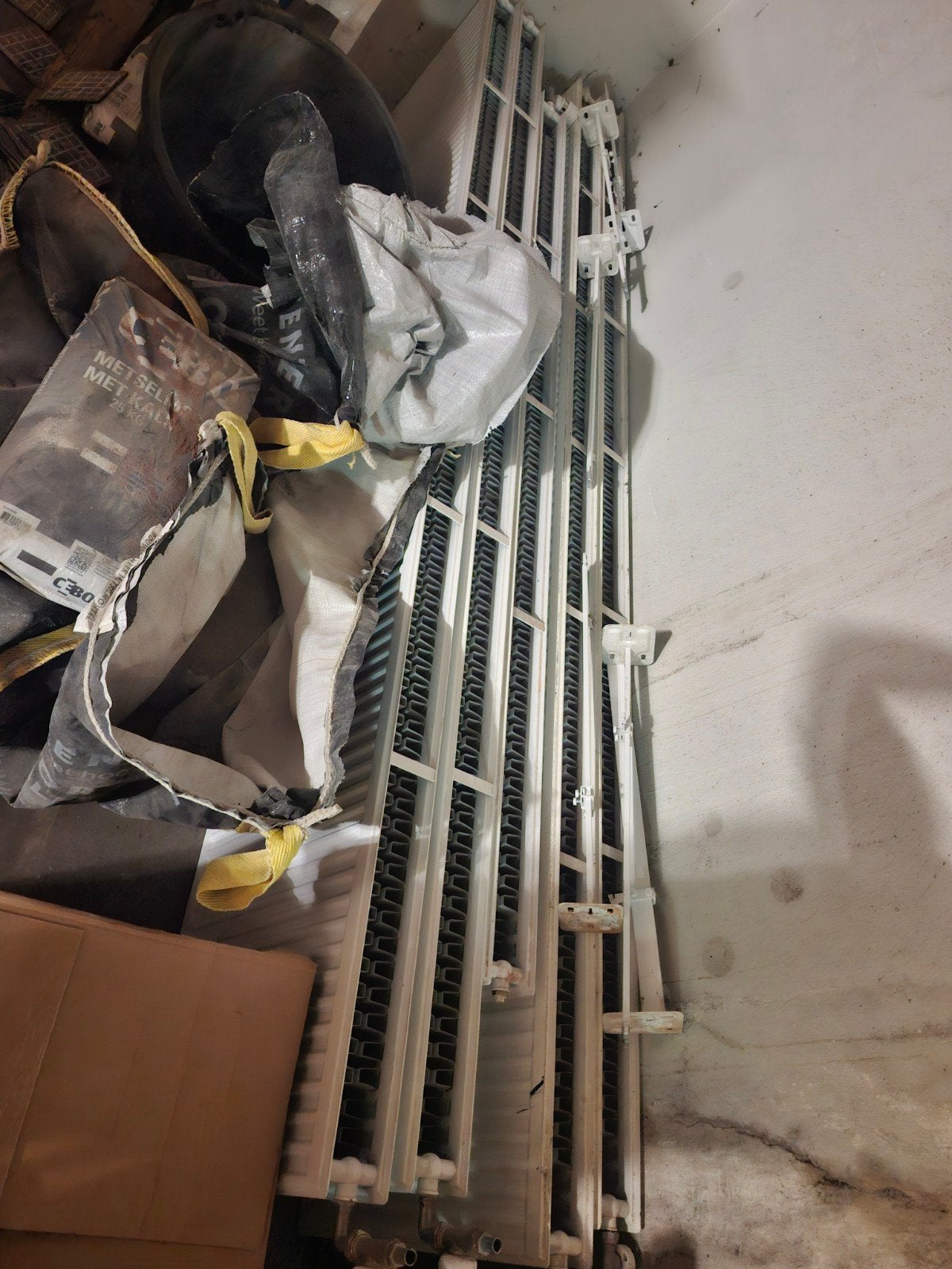 Radiatoren volledig functioneel, Ophalen, 30 tot 80 cm, Gebruikt, Hoog rendement (Hr)