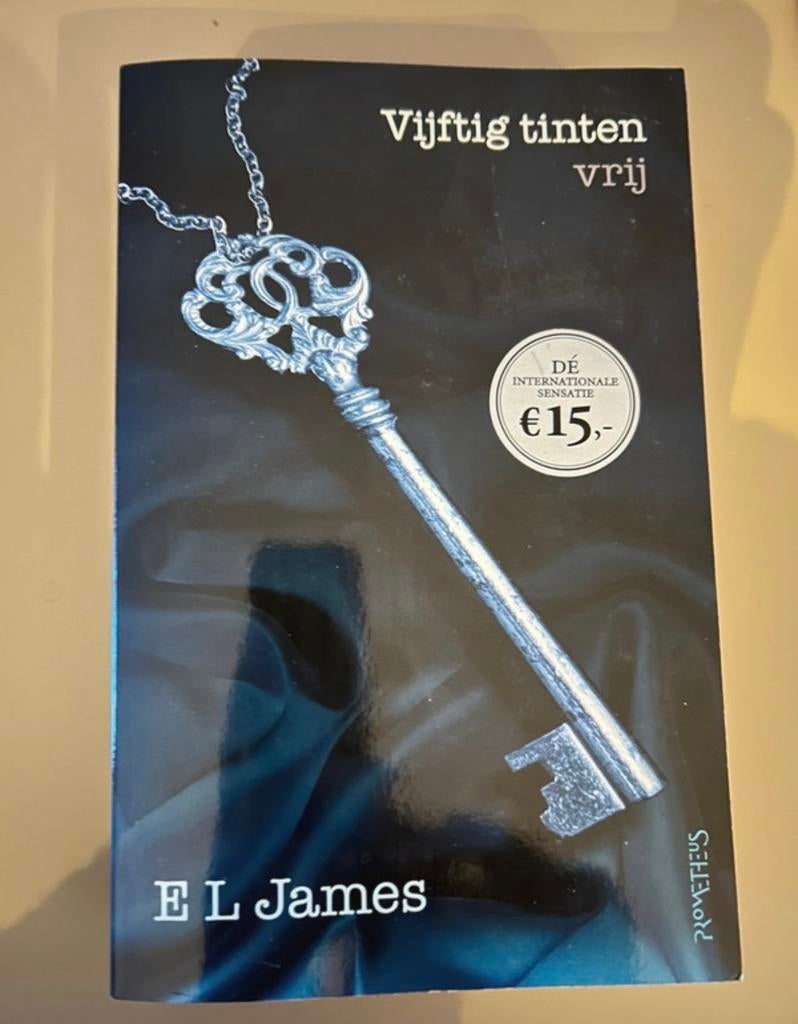 50 tinten grijs serie - E.L. James (4 boeken), Ophalen of Verzenden, Gelezen, Nederland
