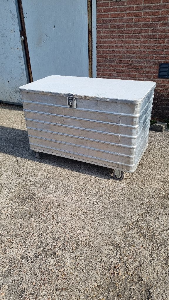 Aluminium transport wagen met houten deksel, Doe-het-zelf en Verbouw, 100 liter of meer, Ophalen, Zo goed als nieuw, Transportkar