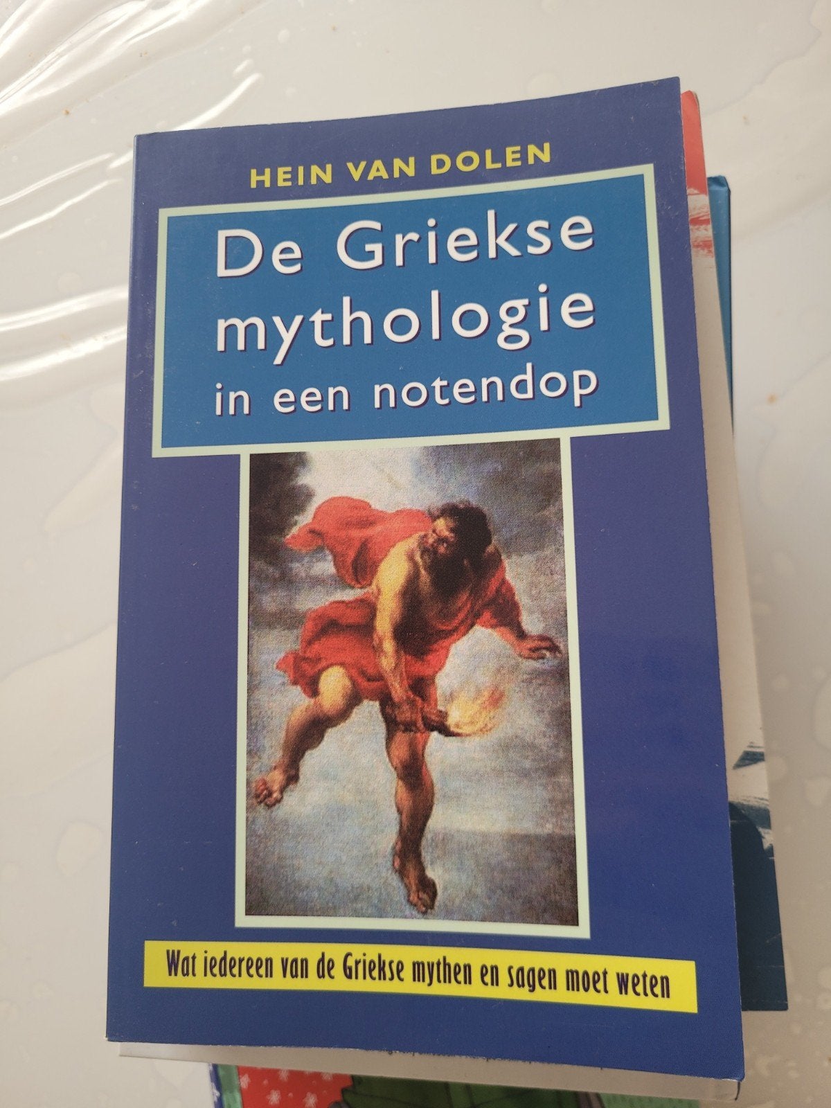 H.L. van Dolen - De Griekse mythologie in een notendop, Boeken, Ophalen of Verzenden, Zo goed als nieuw, H.L. van Dolen