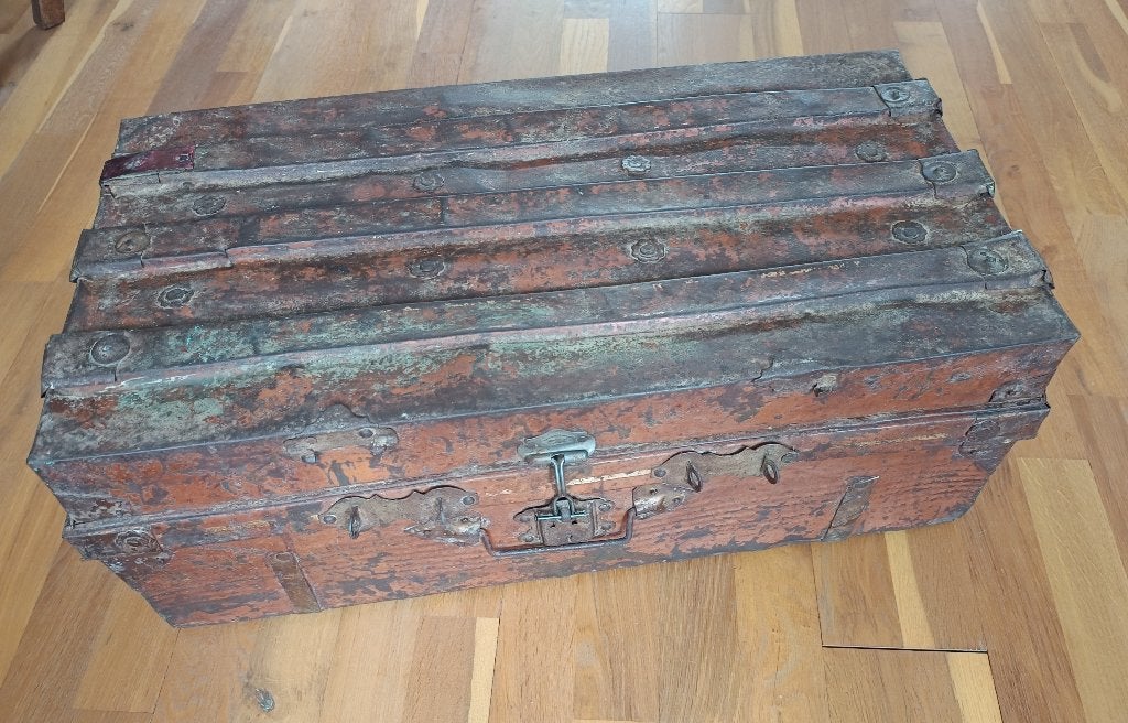 India vintage metalen gereedschaps kist, Huis en Inrichting, Woonaccessoires | Kisten, Minder dan 50 cm, Gebruikt, 50 tot 100 cm