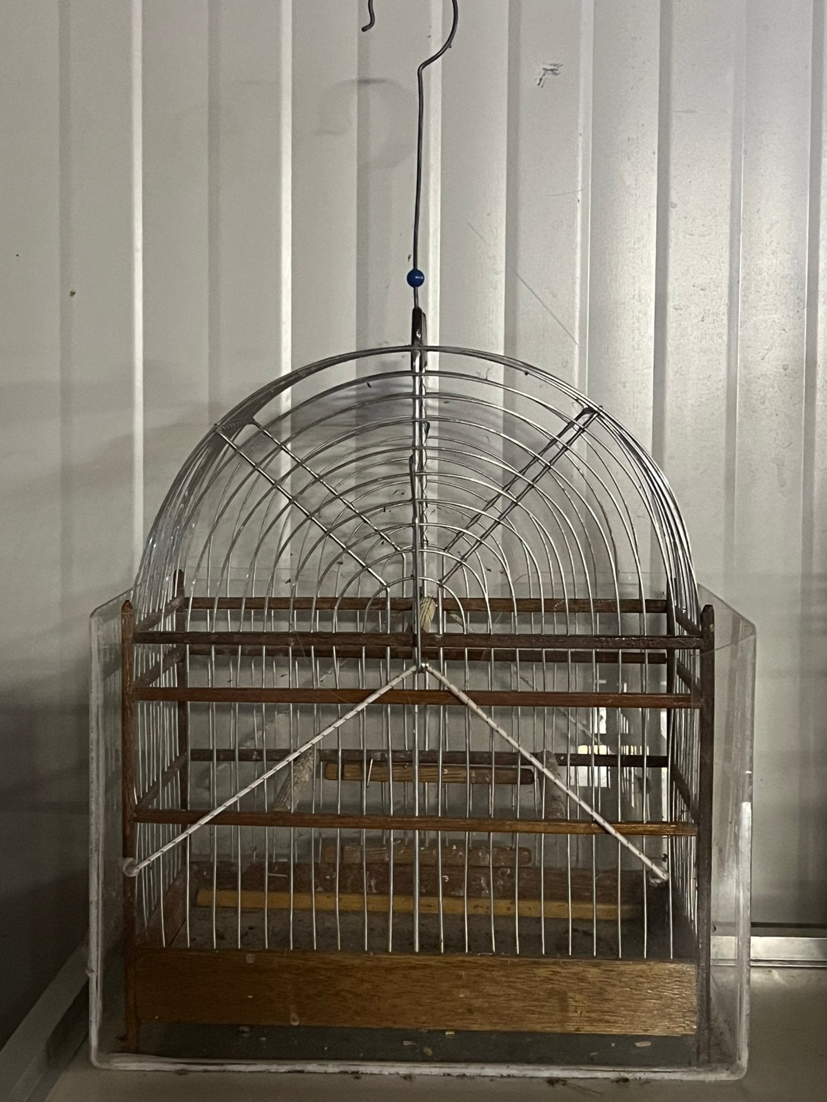 Surinaamse vogelkooi met opvangbak, Ophalen of Verzenden, Zo goed als nieuw, Overige materialen, Vogelkooi