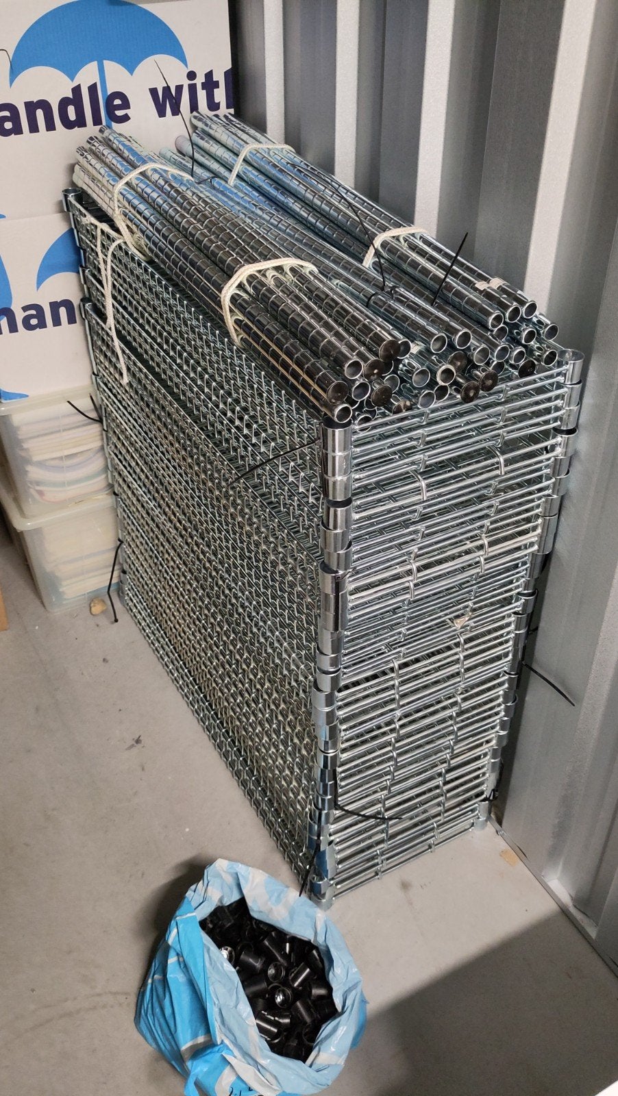 Ikea Omar metalen stellingkasten (5x6 schappen), Huis en Inrichting, Kasten | Stellingkasten, Ophalen, Gebruikt