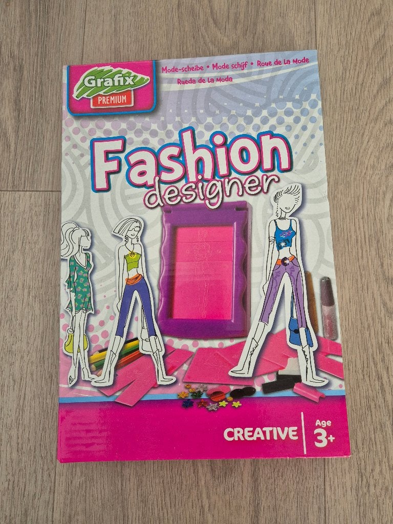 Grafix Fashion Designer Tekenset - Creatief Speelgoed, Ophalen, Zo goed als nieuw, Knutselen
