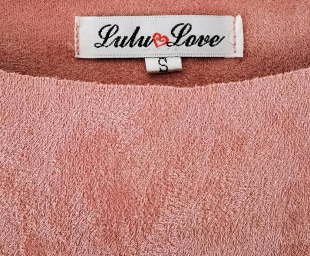 Lulu Love velvet look jurk oudroze maat S, Kleding | Dames, Ophalen of Verzenden, Zo goed als nieuw, Lulu love, Roze