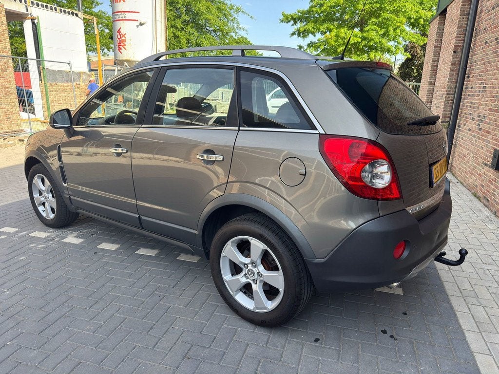 Opel Antara 3.2 V6 Cosmo, Auto's, Opel, Automaat, 3195 cc, 2000 kg, Beige
