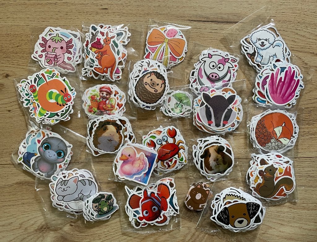 Bulkverkoop stickers 10 sets voor €10, Verzenden, Nieuw, Meerdere stickers