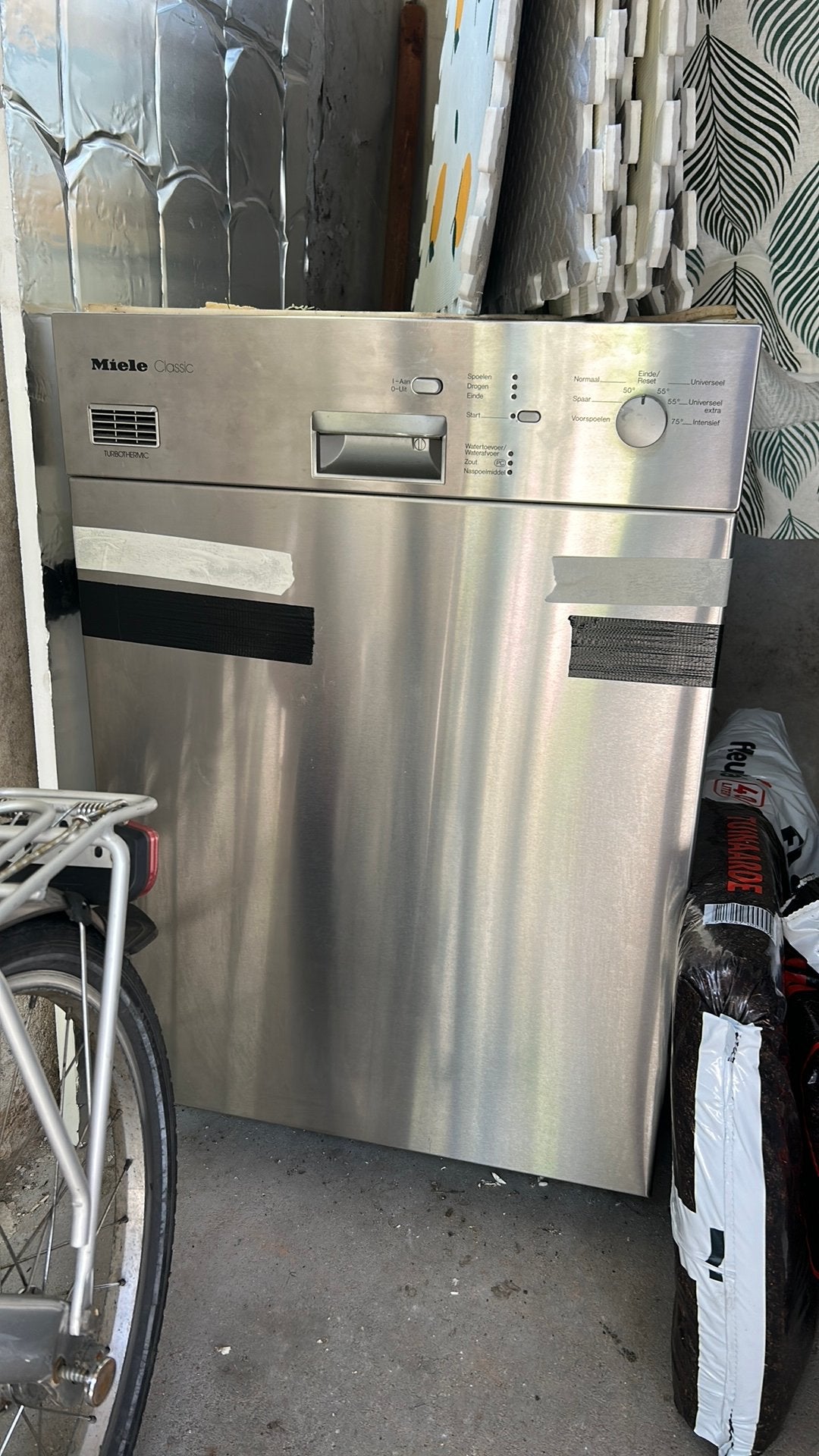 Miele classic vaatwasser - gratis, Witgoed en Apparatuur, Ophalen, Gebruikt, Inbouw, Minder dan 85 cm