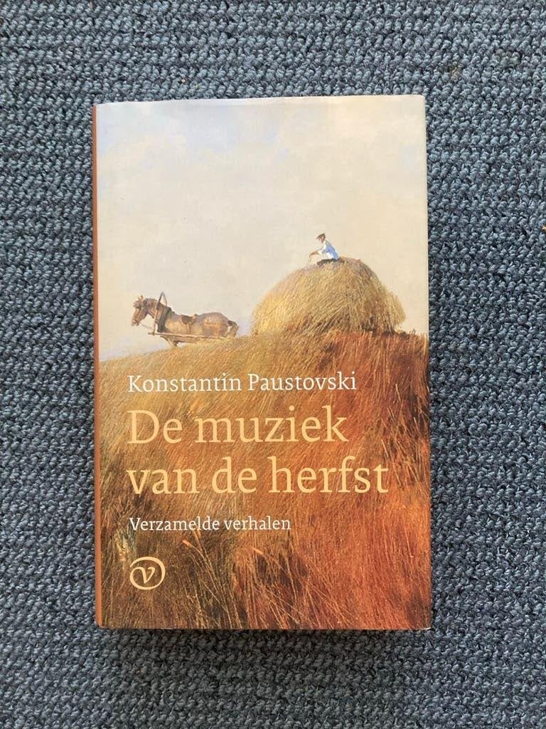 De muziek van de herfst - Konstantin Paustovski, Boeken, Europa overig, Konstantin Paustovski, Ophalen of Verzenden, Zo goed als nieuw