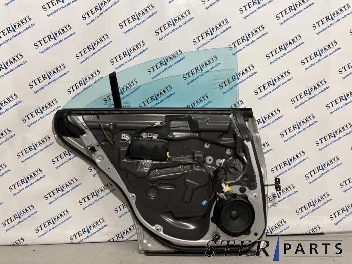 Portier 4Deurs links-achter van een Mercedes CLS-Klasse (775, Auto-onderdelen, Carrosserie en Plaatwerk, Gebruikt, -, Deur, Ophalen of Verzenden