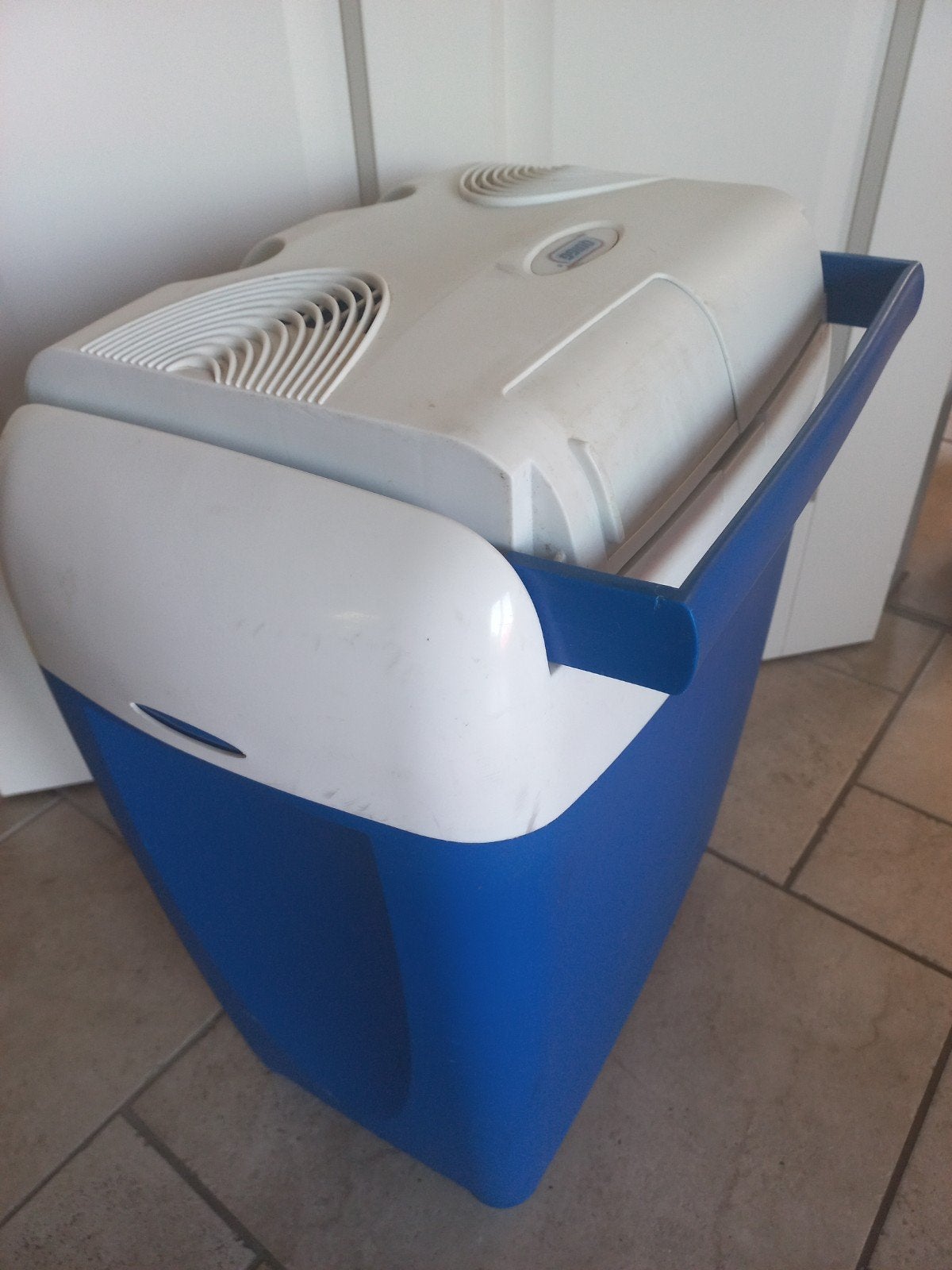 Quigg Grote flessen Elektrische Koelbox 12V/230V -, Ophalen of Verzenden, Elektrisch