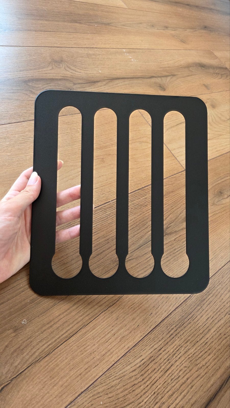 Koffie cups houder voor onder je kastje - Zwart metaal, Huis en Inrichting, Overige typen, Nieuw, Ophalen of Verzenden, Zwart