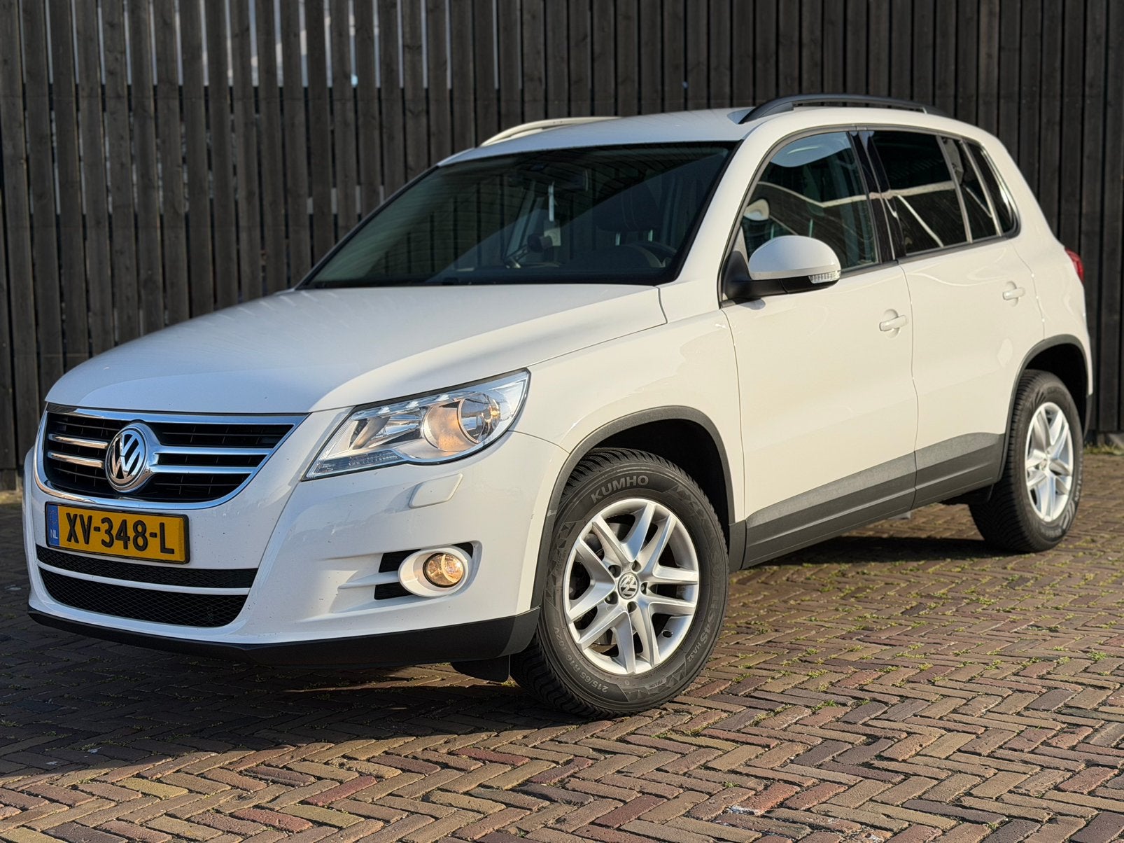 VW Tiguan 1.4 TSI Comfort & Design | Airco |Nieuwe Koppeling, Auto's, Voorwielaandrijving, 1800 kg, Zwart, 4 cilinders