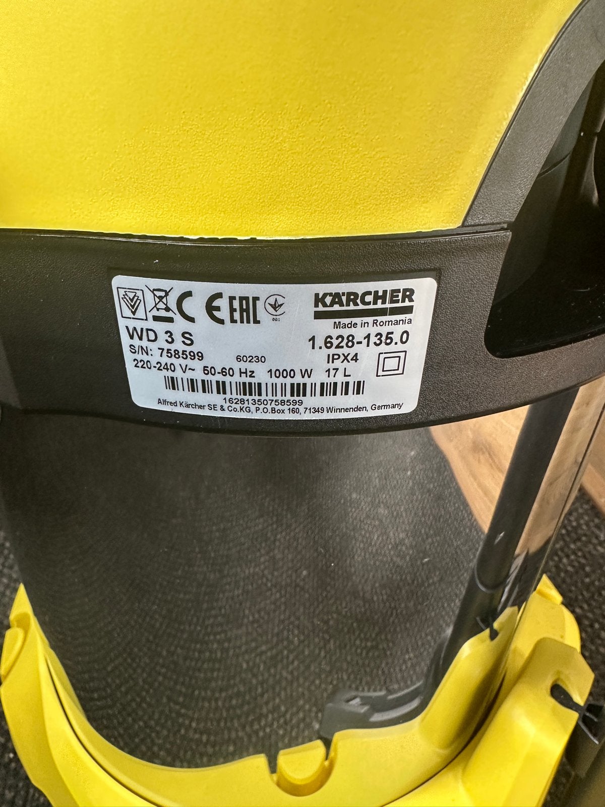 Kärcher WD 3 S Nat- en Droogzuiger - 1000W, 17L, Inclusief accessoires, Gebruikt, Kärcher, Ophalen of Verzenden