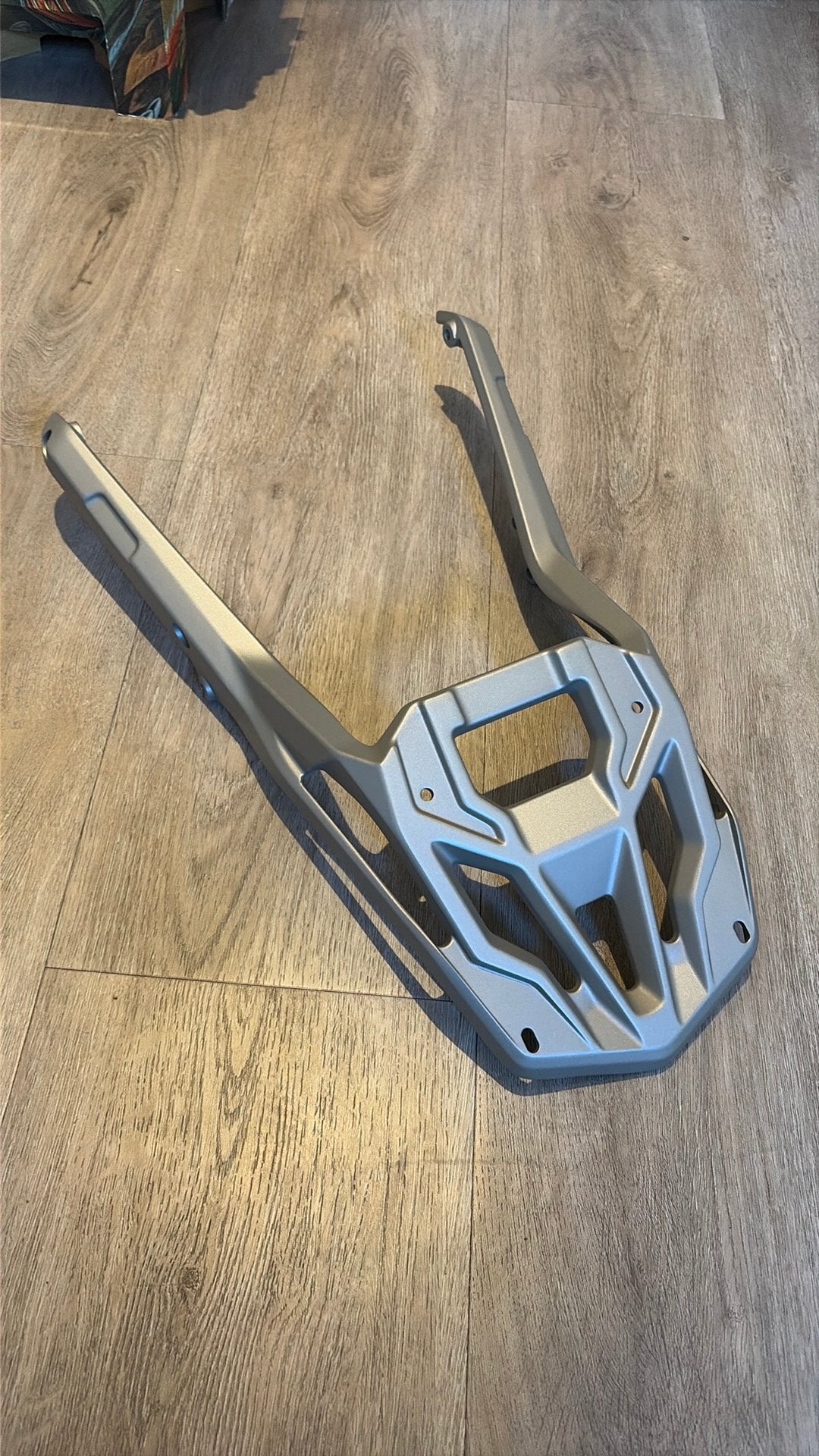 Benelli TRK 702 Achterdrager Origineel NIEUW, Motoren, Ophalen of Verzenden, Nieuw