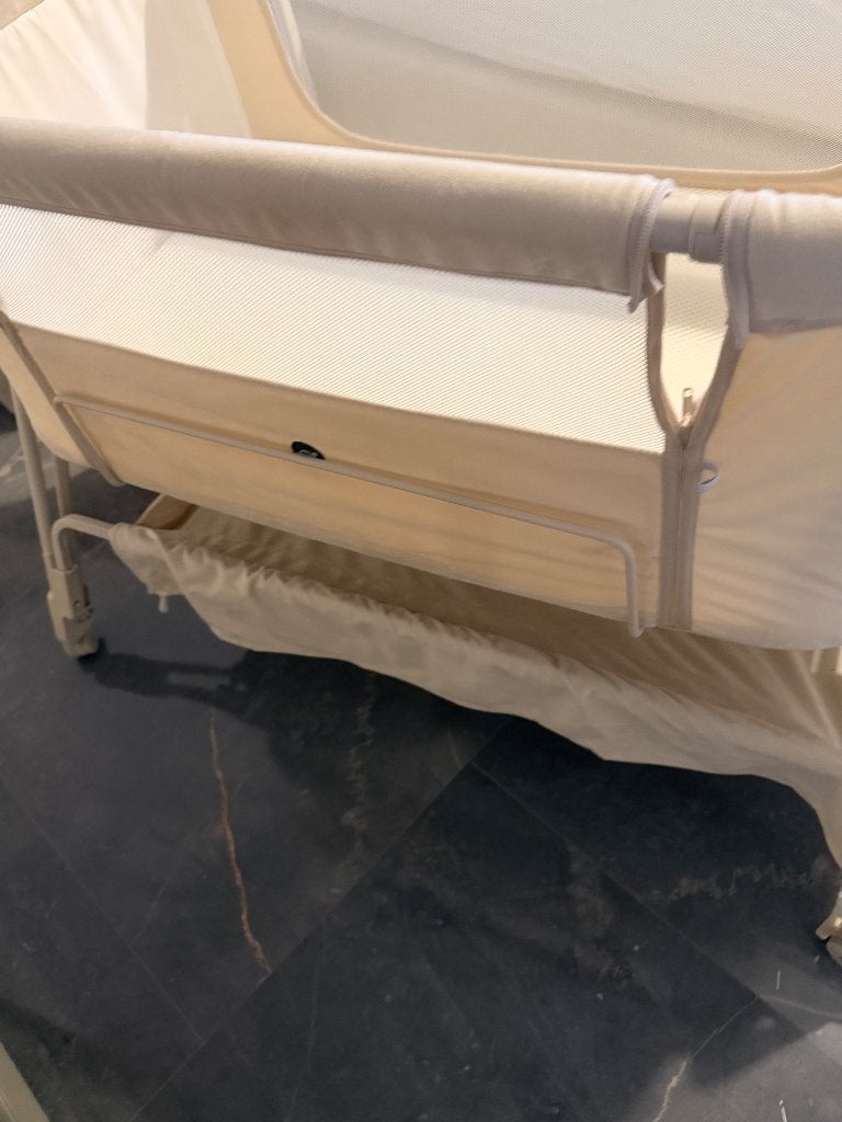 Puck Co-Sleeper Claire Crème Velours, Ophalen, Gebruikt, Wieg