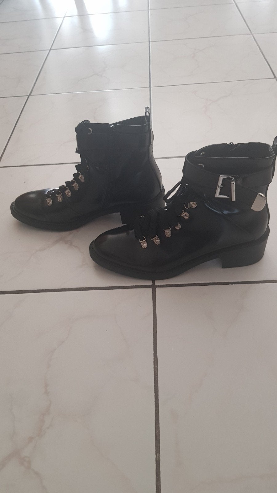 Leuke enkel boots, Kleding | Dames, Schoenen, Zwart, Nieuw, Dansschoenen, Ophalen of Verzenden