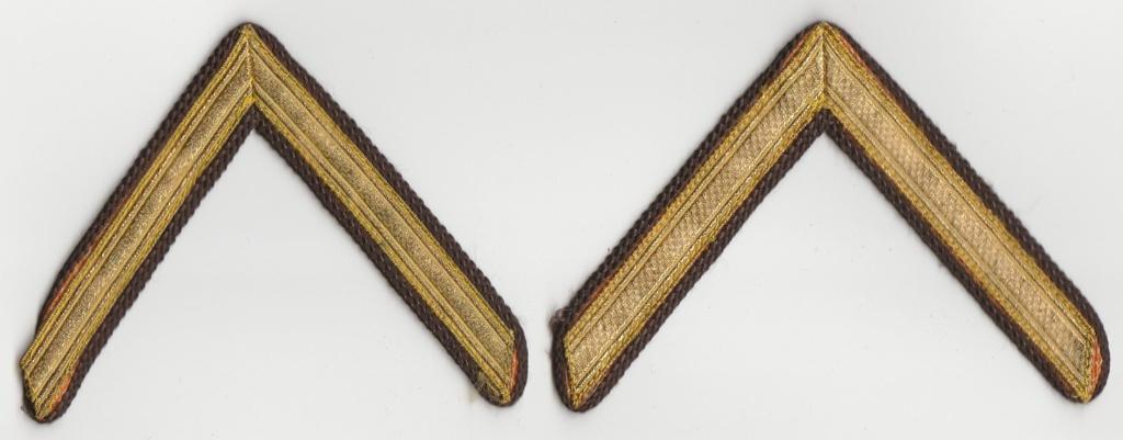 Strepen / chevrons Sergeant, Verzenden, Landmacht, Nederland, Embleem of Badge
