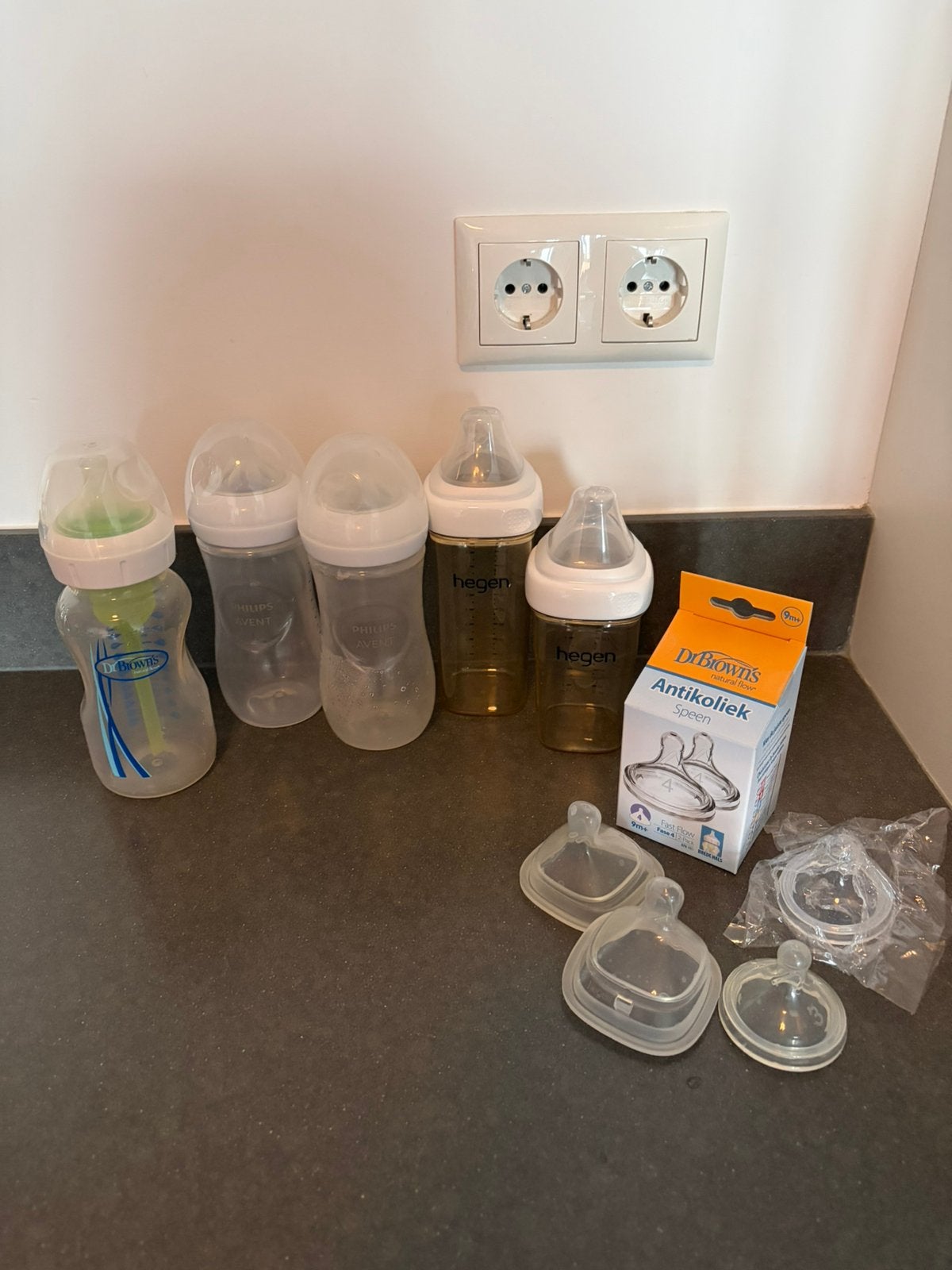 Babyflessen, babyvoeding flessen, divers, Kinderen en Baby's, Babyvoeding en Toebehoren, Verzenden, Zo goed als nieuw, Overige typen