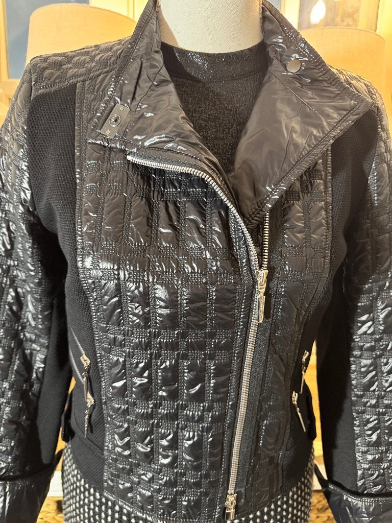 Chique, glanzend, Zwart jasje Airfield, 38/M, ZGAN., Maat 38/40 (M), Verzenden, Zwart, Nieuw