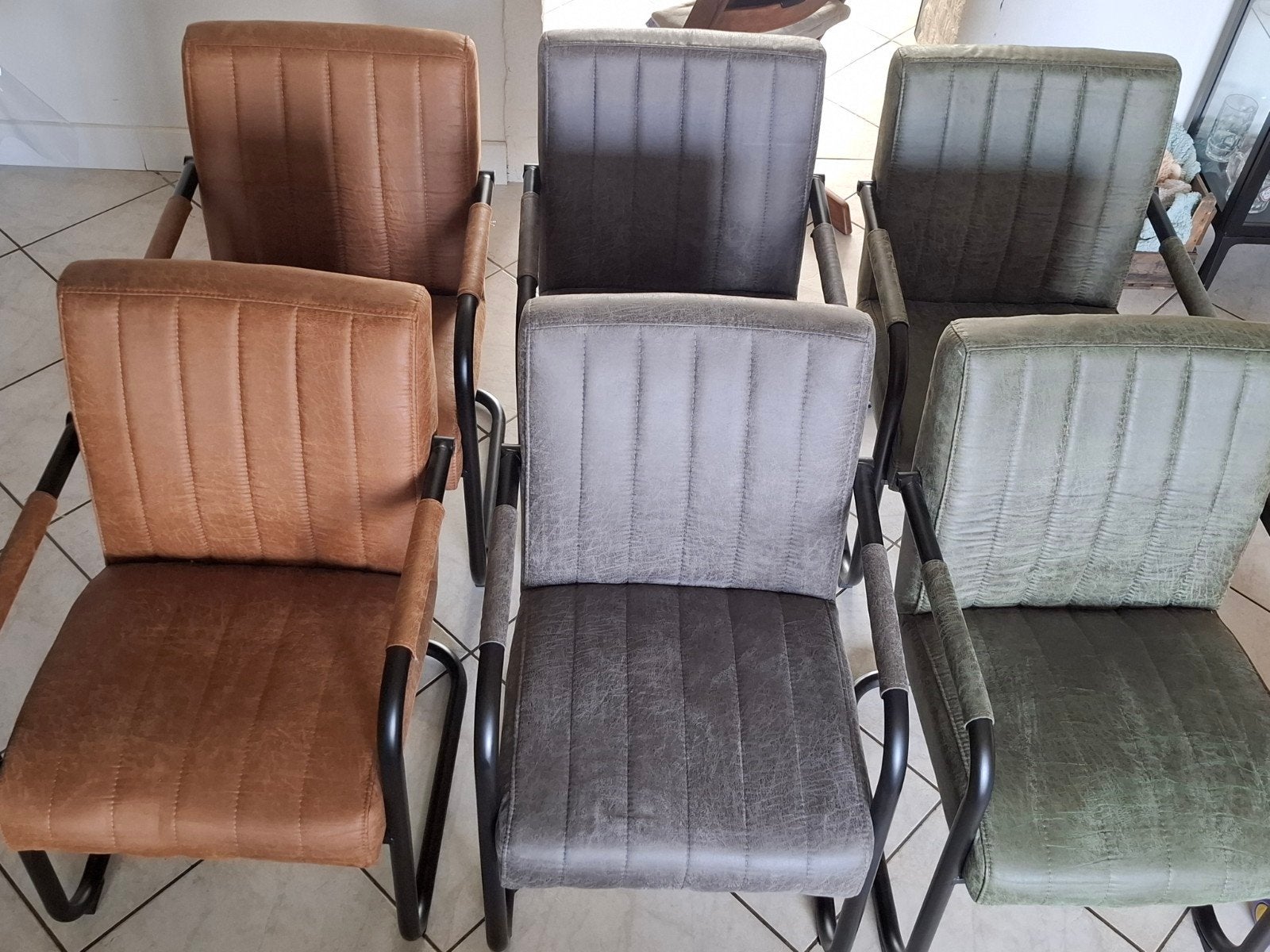 Set van 6 industriële eetkamerstoelen met armleuning, Ophalen, Overige kleuren, Zo goed als nieuw, Metaal