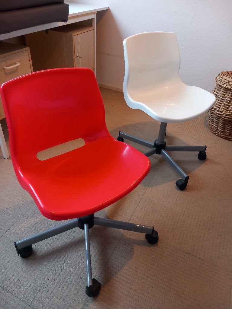 2x bureaustoel Snille (Ikea) rood en wit, Ophalen, Gebruikt, Overige kleuren