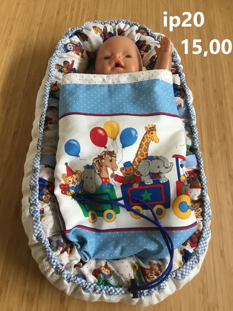 Poppenkleertjes baby born. Babynestje. Opbrengst KiKa., Ophalen of Verzenden, Barbie