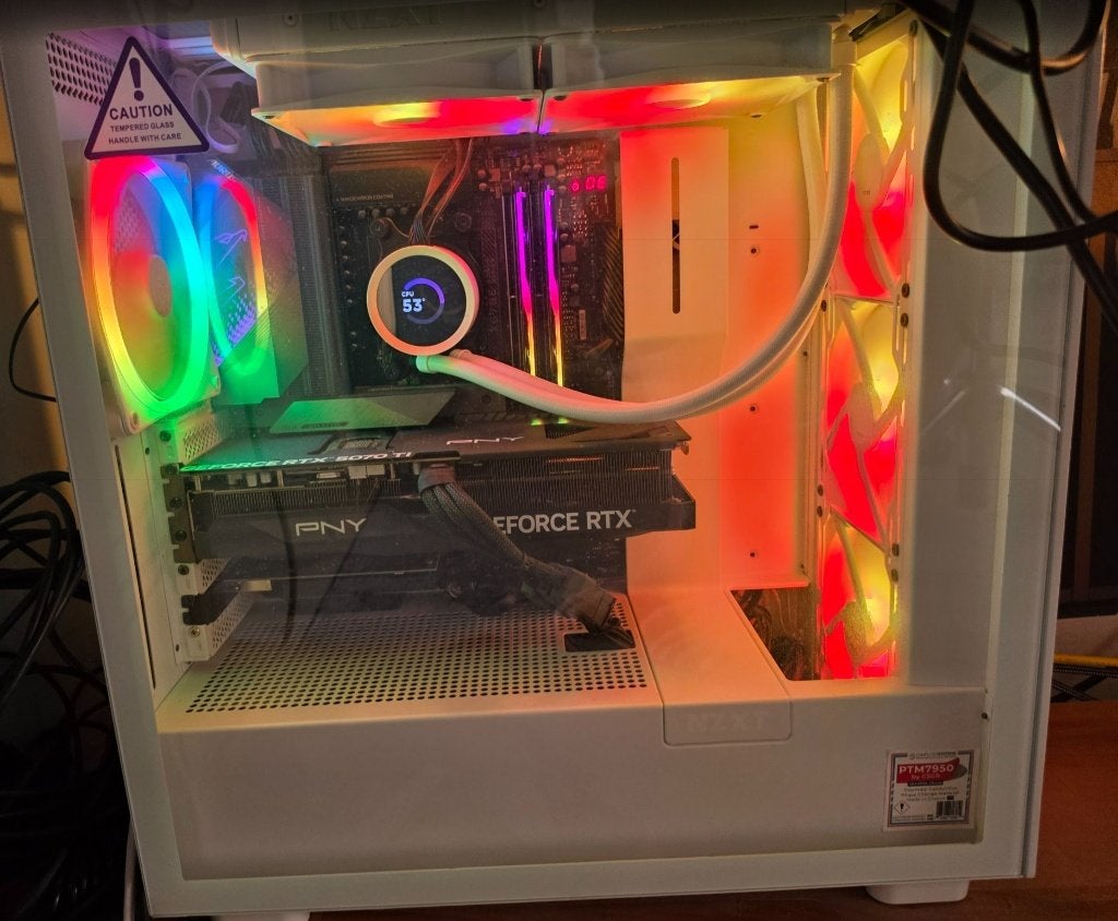 waterkoeling  KRAKEN 280 RGB WHITE, Computers en Software, Computerkoelers, Ophalen of Verzenden, Zo goed als nieuw, Waterkoeling