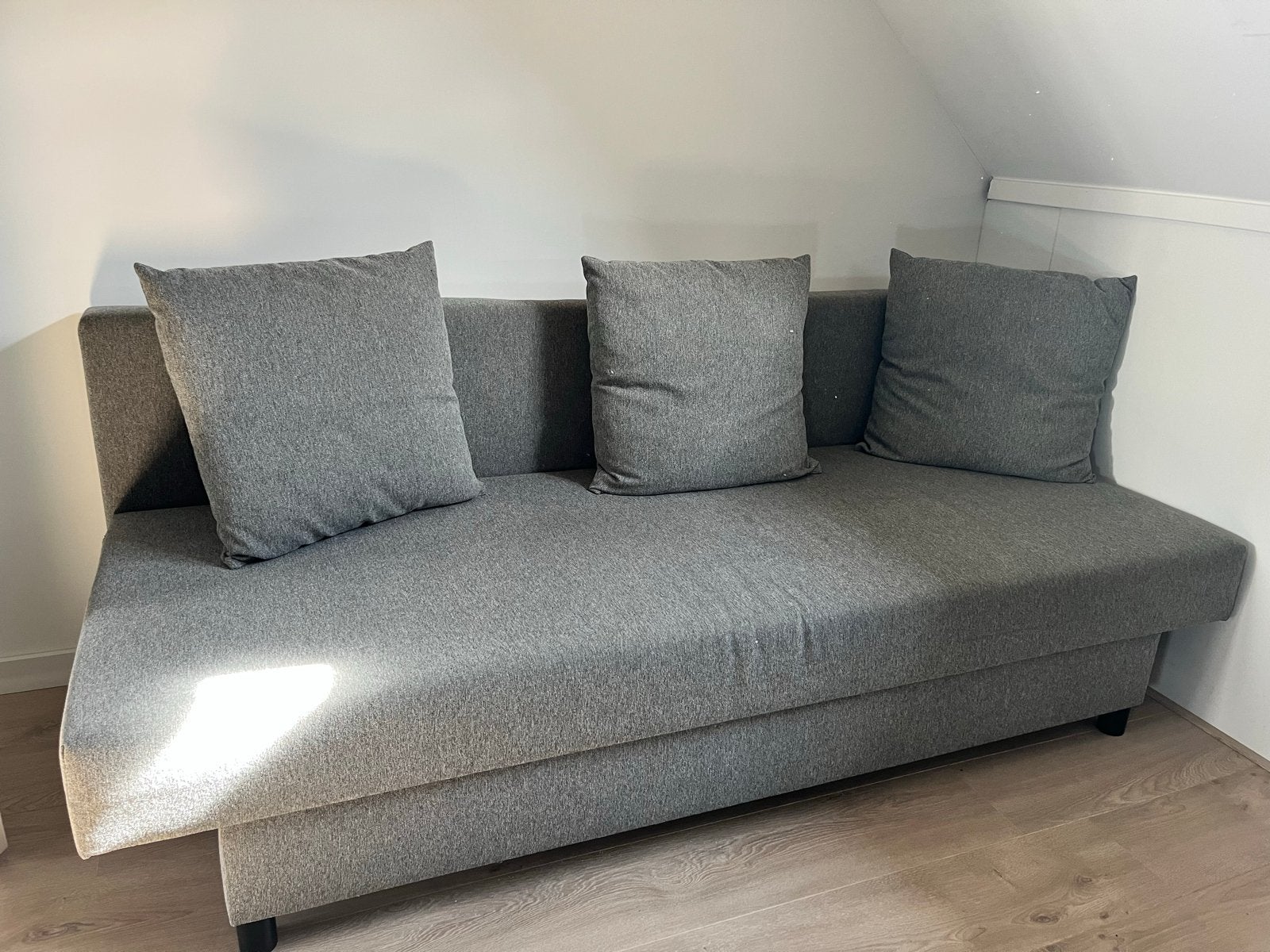Slaapbank tweepersoons - IKEA Alvdalen - met Opbergruimte, Ophalen, Tweepersoons, 140 cm, Zo goed als nieuw