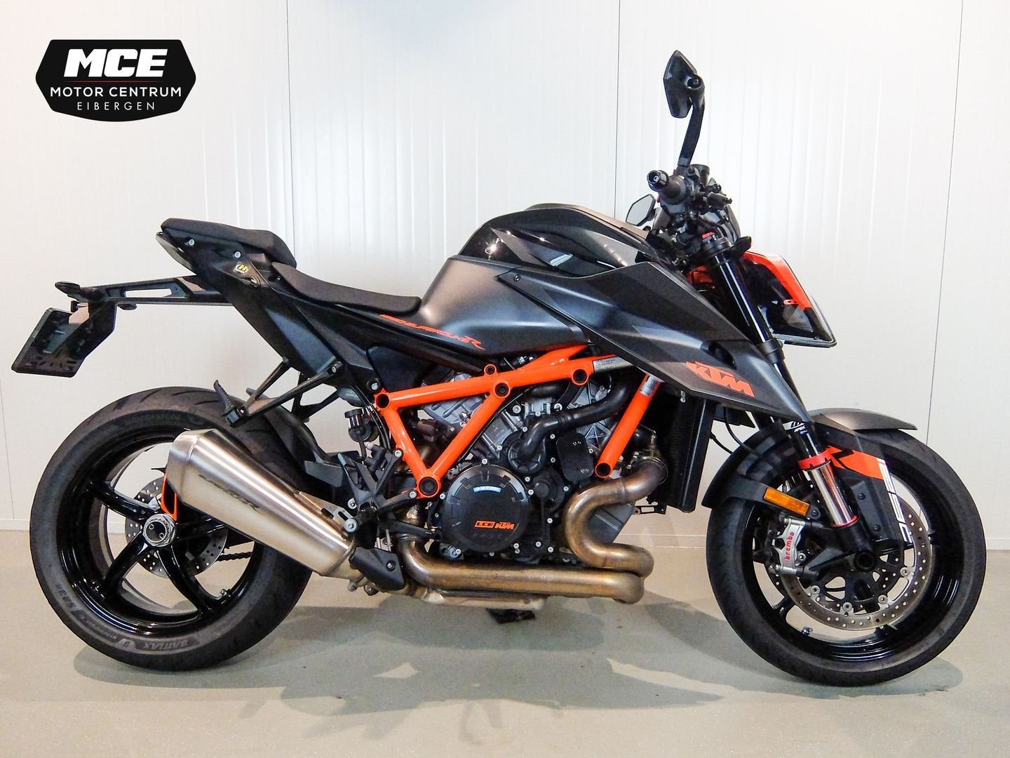KTM 1290 SUPER DUKE R (bj 2020), 2 cilinders, KTM, Motorrijbewijs A, Bedrijf