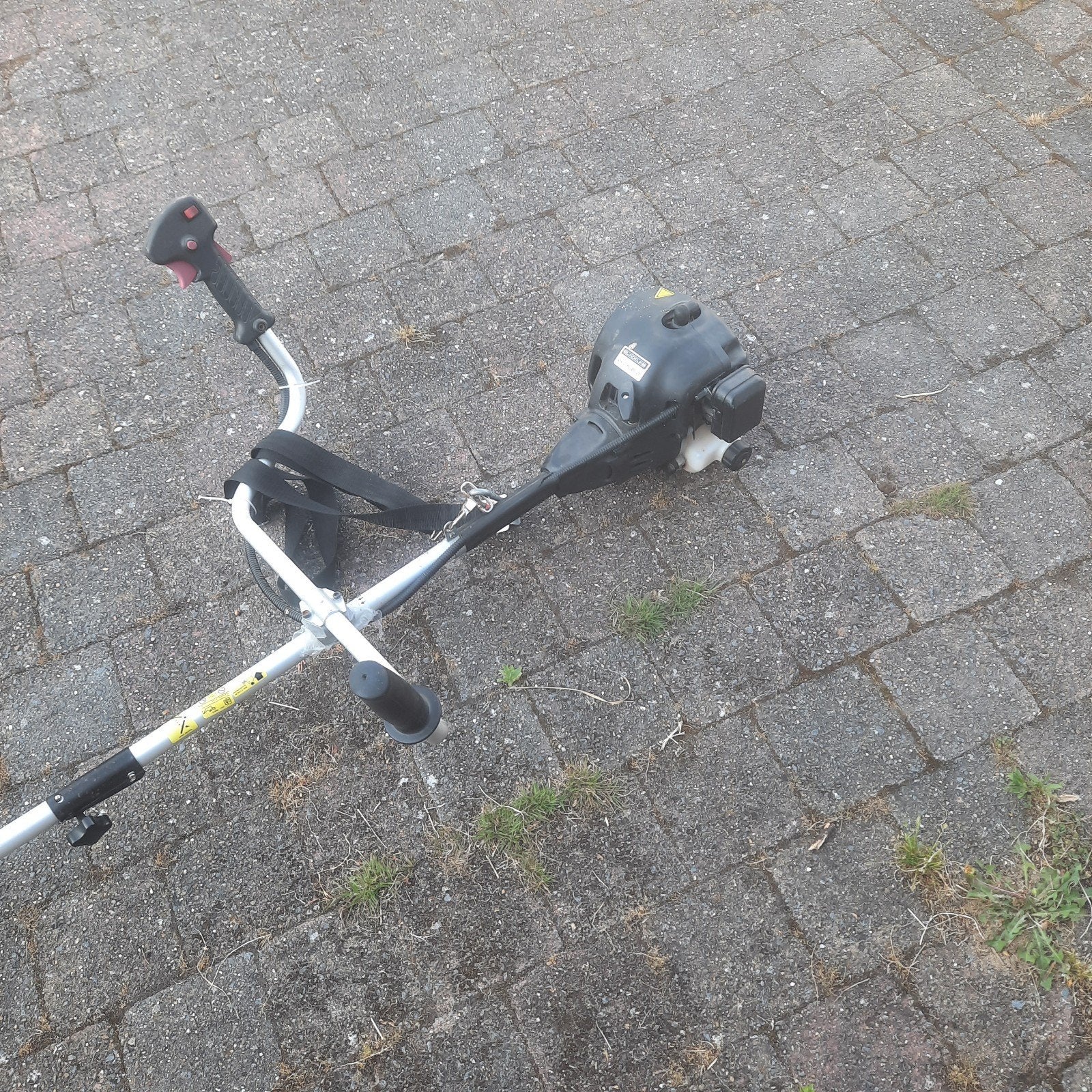 Blackline 25CC BL-BS 25 Bosmaaier - Zo goed als nieuw, Tuin en Terras, Bosmaaiers, Ophalen, Zo goed als nieuw, Benzine, Blackline