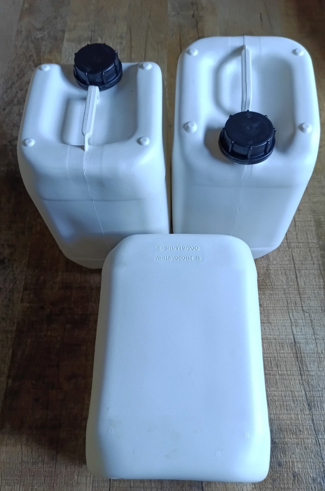 3x Witte Plastic Jerrycans - 5 Liter - Zo goed als nieuw, Overige typen, Minder dan 50 cm, Ophalen of Verzenden, Minder dan 40 cm