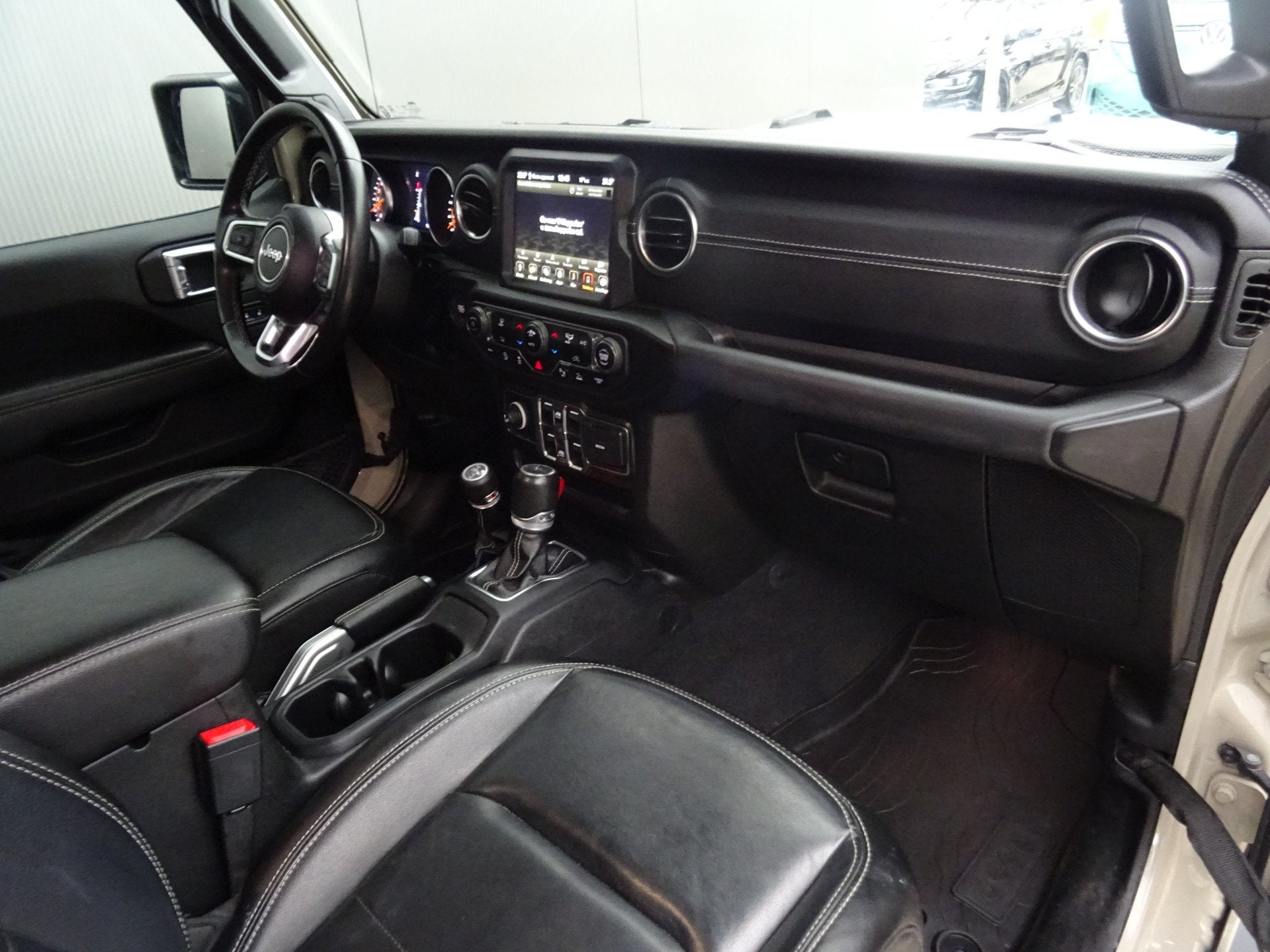 Jeep GLADIATOR 3.0 V6 OVERLAND * GRIJS KENTEKEN en/of 5 ZITP, Auto's, Automaat, Gebruikt, 136 kg, Leder