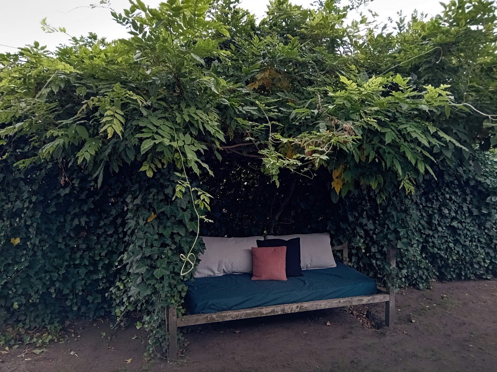 Loungebed, home made, 1 pers. matras, Ophalen