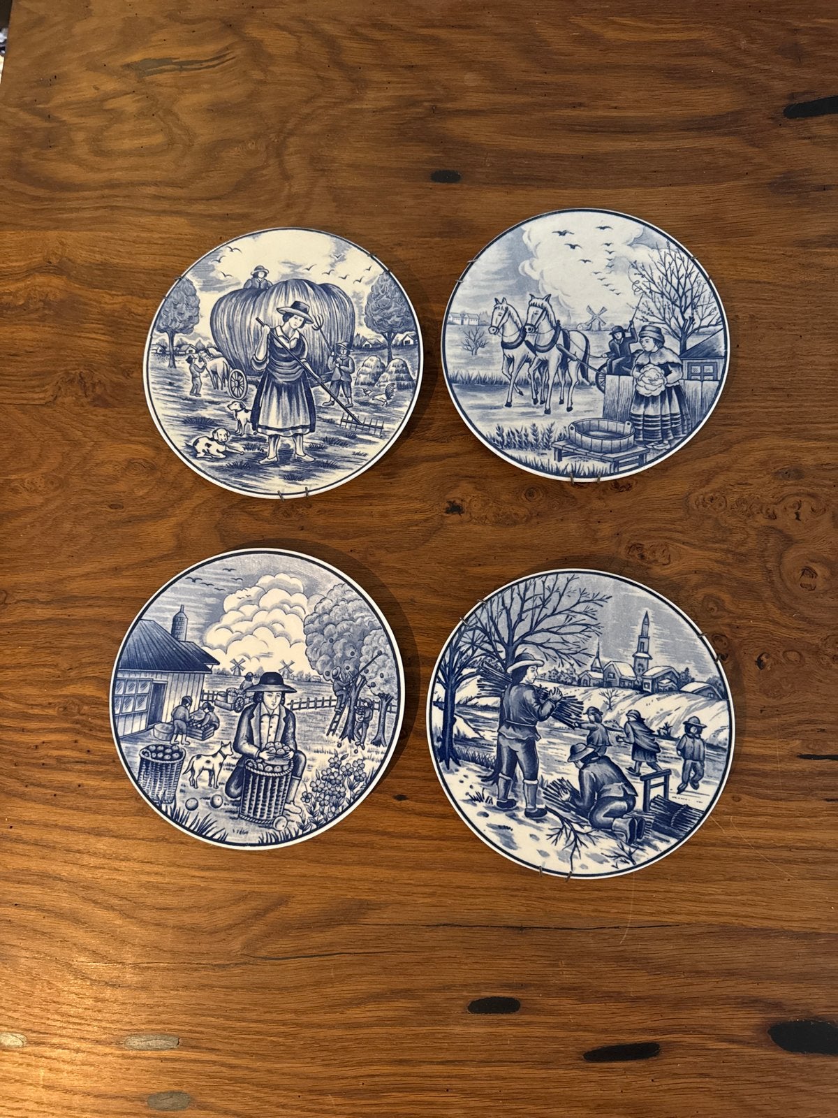 Set van 4 Royal Delfts Blauw wandborden - Jaargetijden, Ophalen of Verzenden
