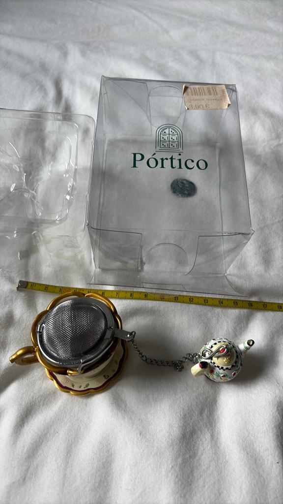 Portico theezeefje in theekopje-vorm met theepotje, Hobby en Vrije tijd, Theezakjes, Ophalen of Verzenden, Overige typen