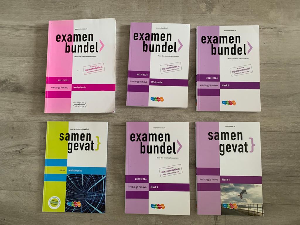 Examenbundels Vmbo-gt Mavo / Havo, Boeken, Ophalen of Verzenden, Zo goed als nieuw, VMBO