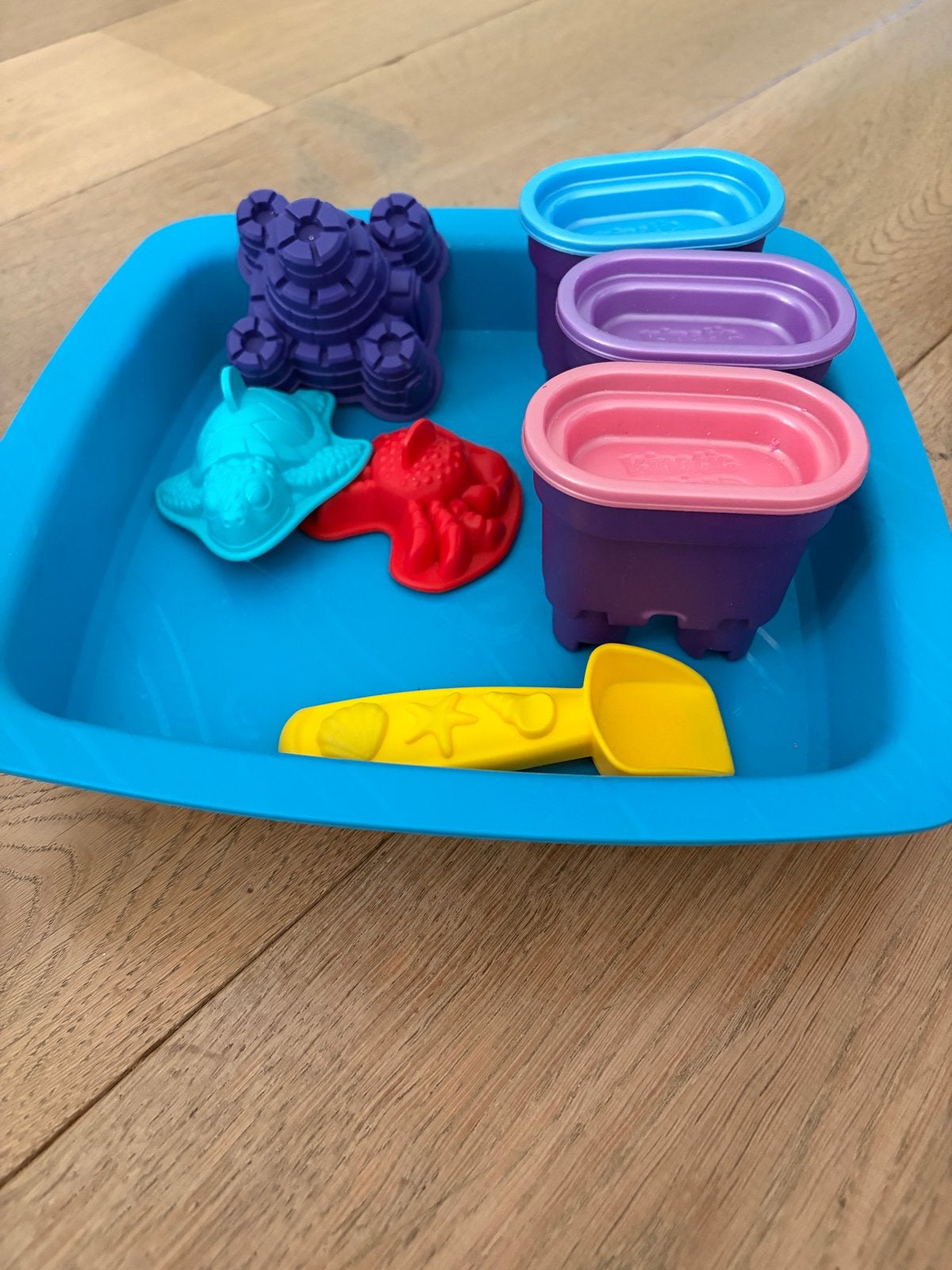 Kinetic Sand speelset met zand en vormpjes, Ophalen of Verzenden, Gebruikt