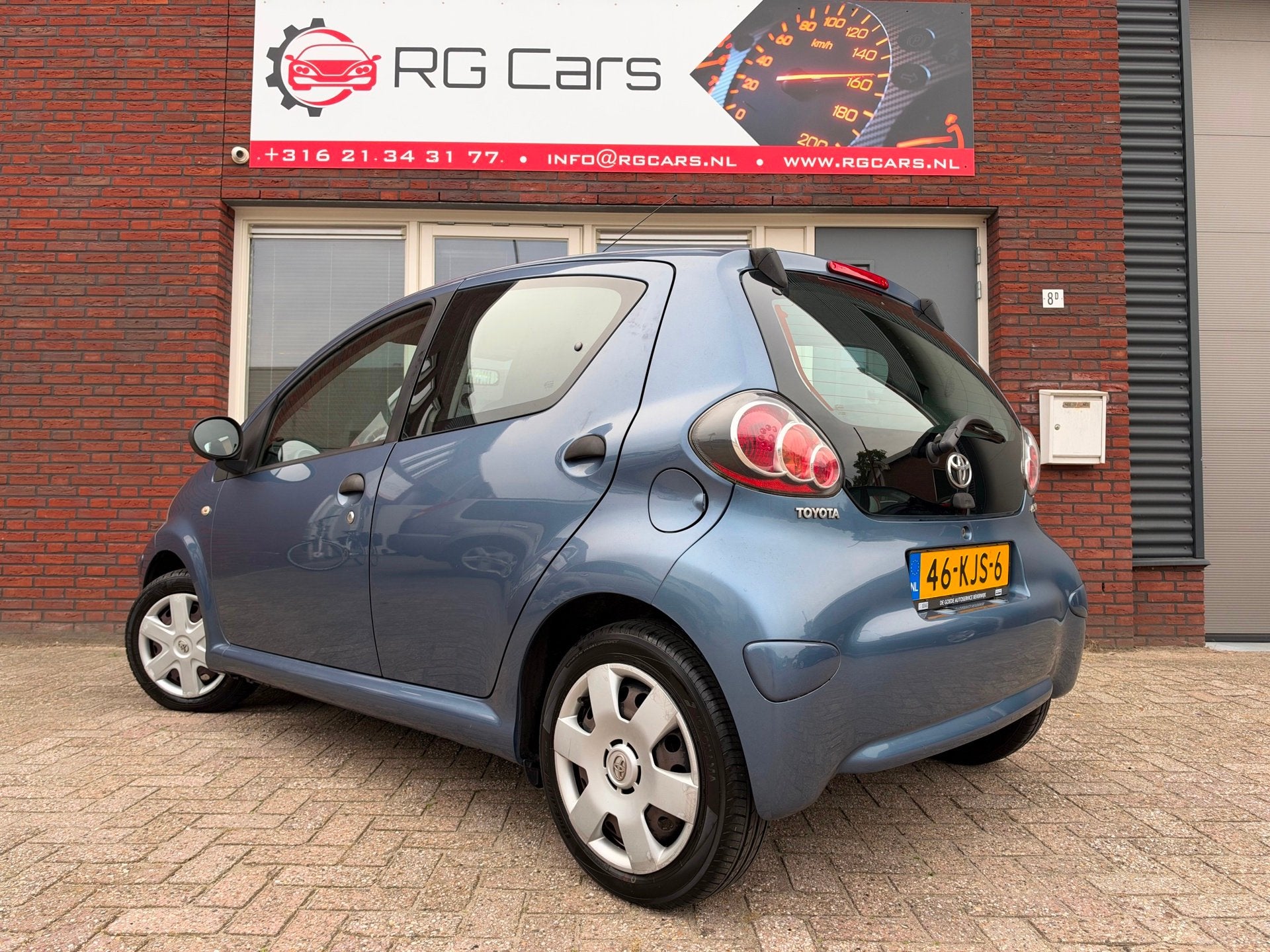 Toyota Aygo 1.0-12V Access / 5DRS / ESP / Radio-CD, Voorwielaandrijving, Stof, Gebruikt, Met garantie (alle)