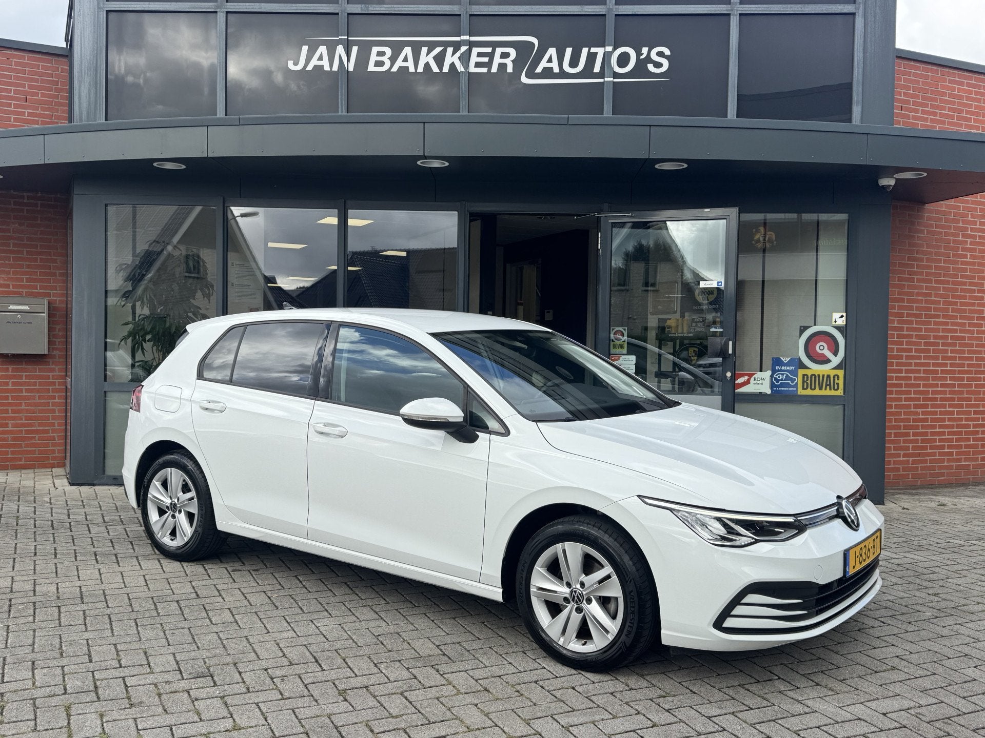 Volkswagen Golf 1.5 TSI Life ✅ Virtual Cockpit ✅ PDC V+A, 12 maanden, Stof, 4 cilinders, Wit