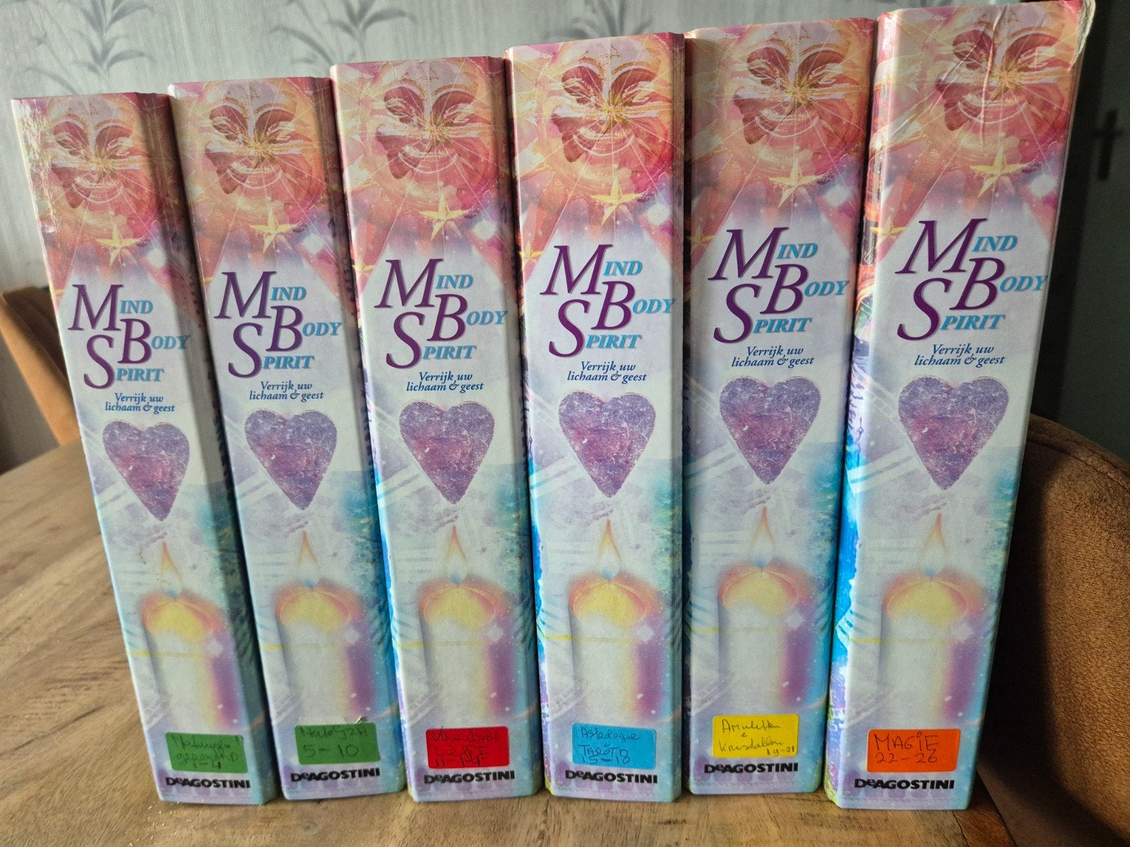 Cursus Mind Body Spirit - Complete set (6 ringbanden), Boeken, Ophalen of Verzenden, Gelezen, Spiritualiteit algemeen, Achtergrond en Informatie