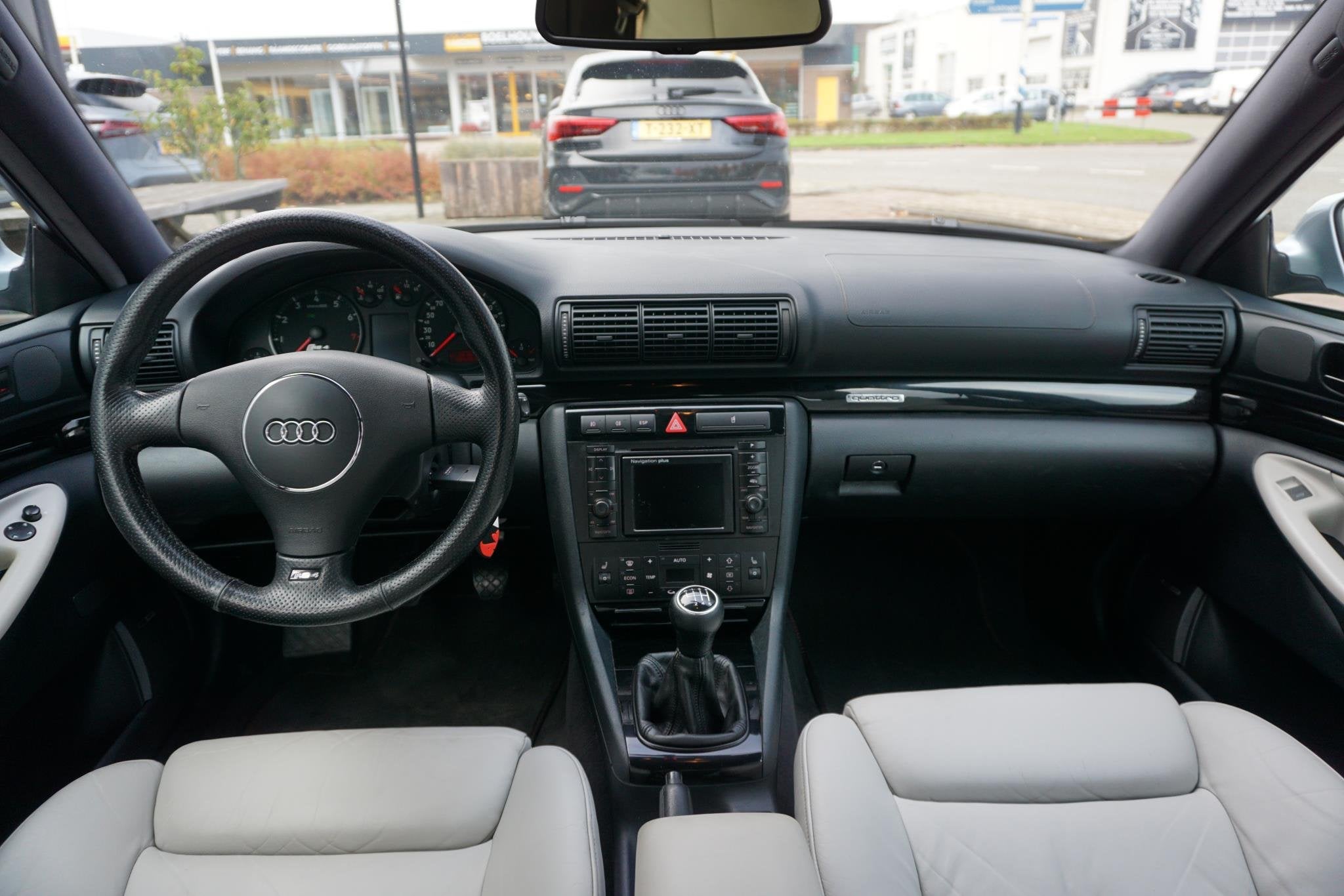 Foto 12 van Audi RS4 Avant 2.7 V6 quattro