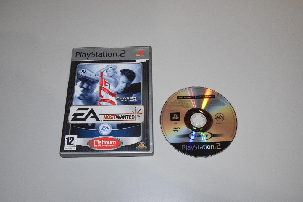 Playstation 2 (PS2): James Bond 007 - Everything or Nothing, Gebruikt, Shooter, 2 spelers, Ophalen of Verzenden