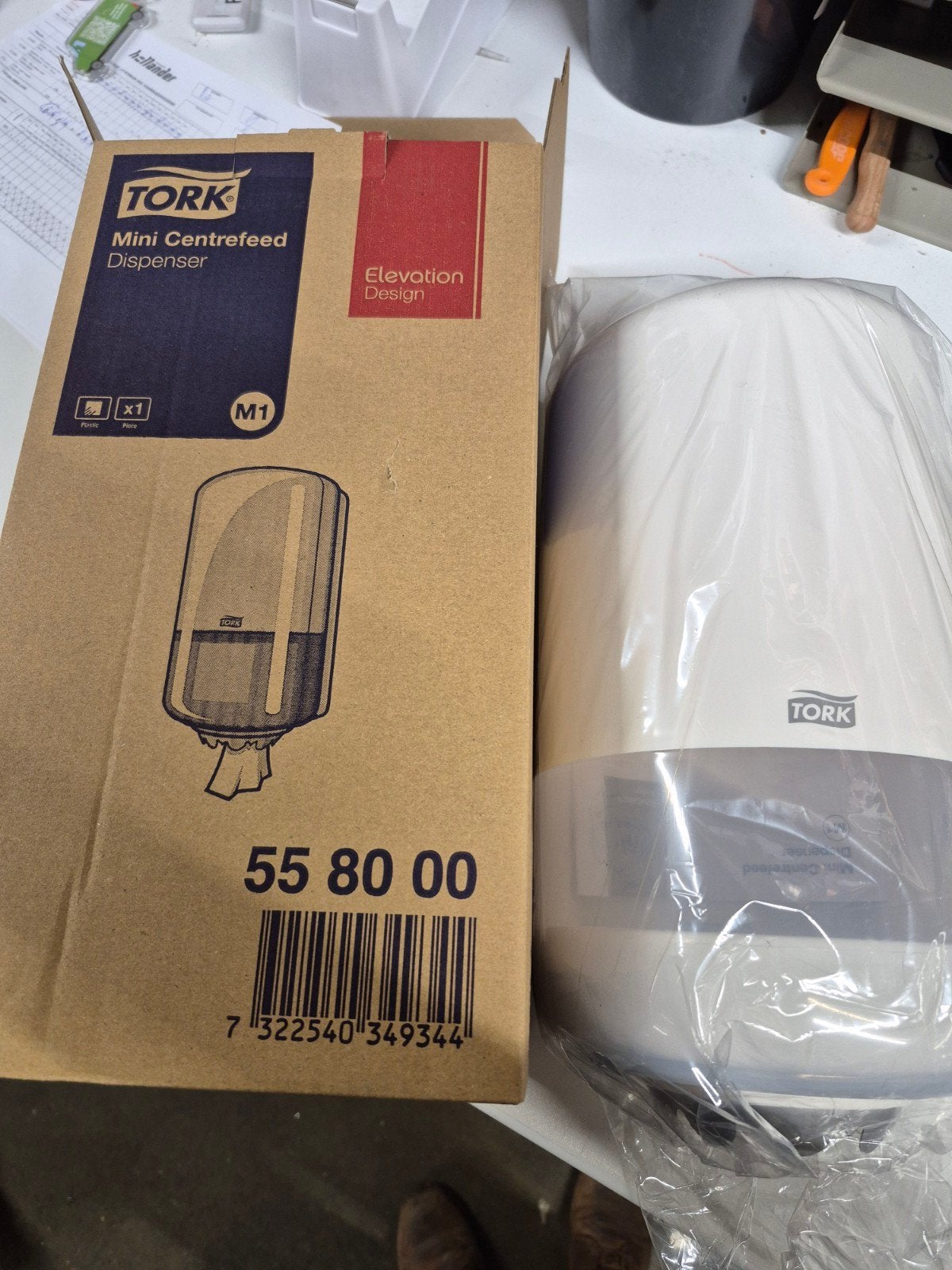 Tork dispenser wit per stuk, Ophalen of Verzenden