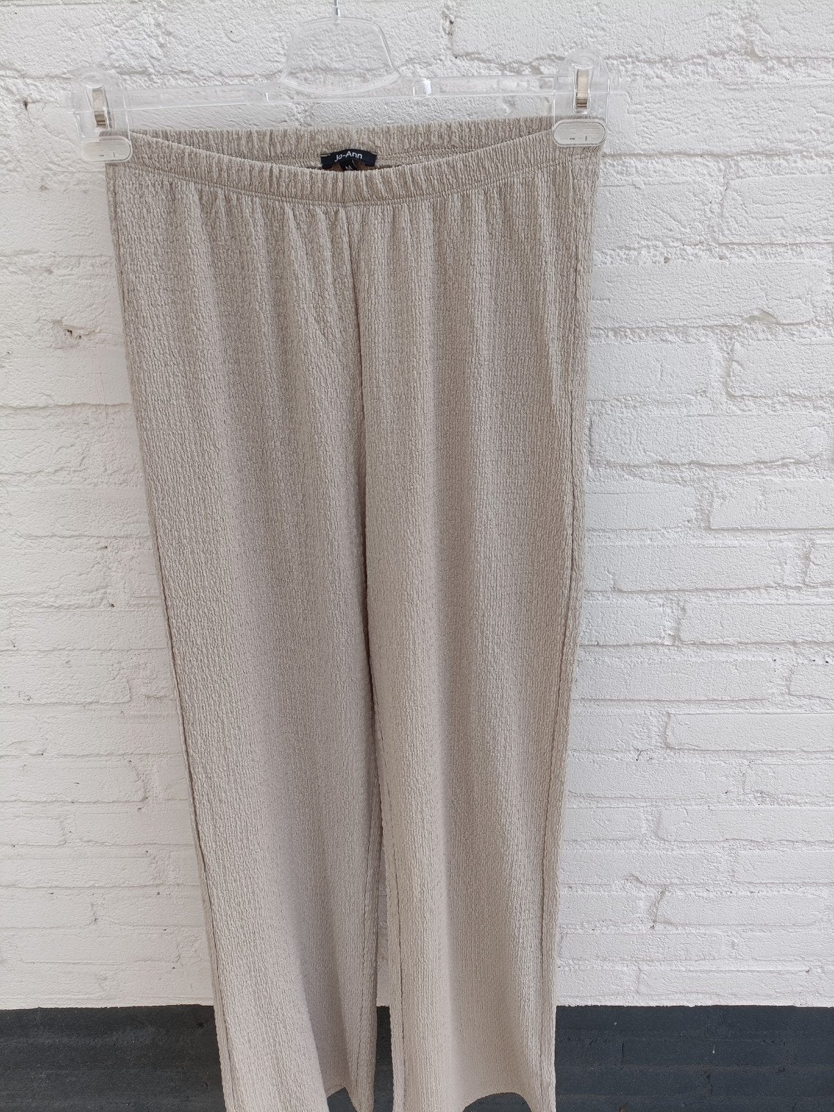 Jo-Ann Beige Broek Maat M, Kleding | Dames, Maat 38/40 (M), Beige, Nieuw, Ophalen of Verzenden