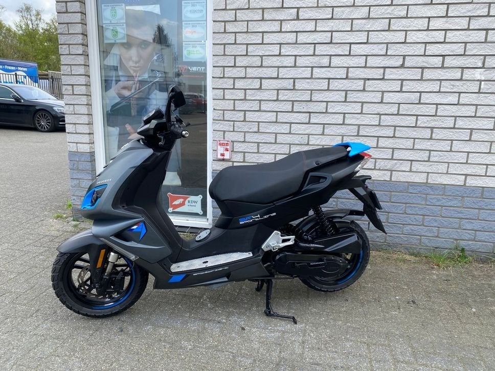 MOOIE PEUGEOT SPEEDFIGHT 4 BROM 45KM MAT GREY BJ2021 8000KM, PEUGEOT, Onbekend, Onbekend, Peugeot