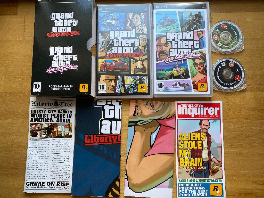 GTA double pack psp UKV, Spelcomputers en Games, Games | Sony PlayStation Portable, 1 speler, Racen en Vliegen, Ophalen of Verzenden