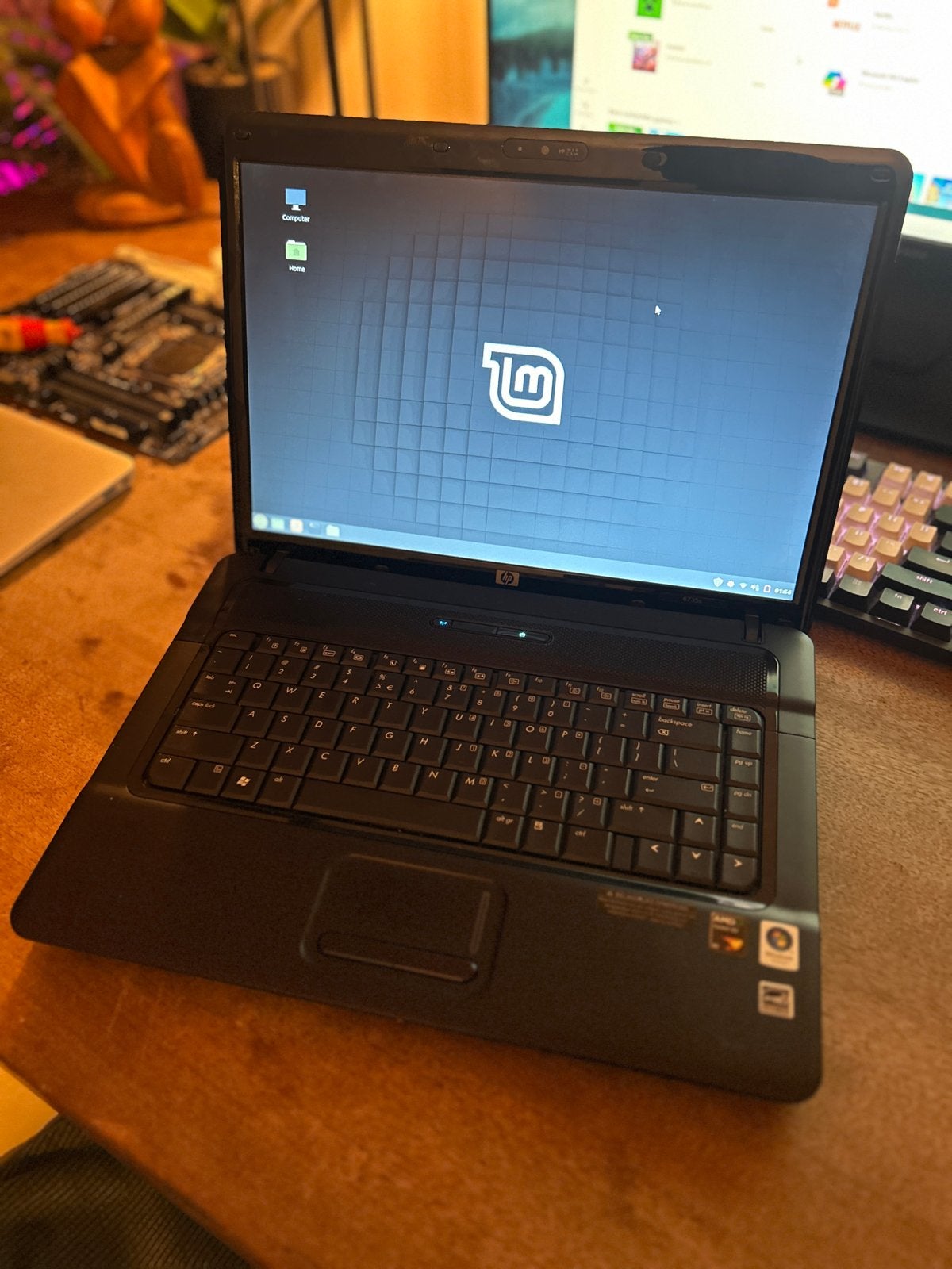 HP Compaq 6735s Laptop - Goed voor basisgebruik, Computers en Software, Windows Laptops, Gebruikt, HDD, Minder dan 4 GB, Minder dan 2 Ghz