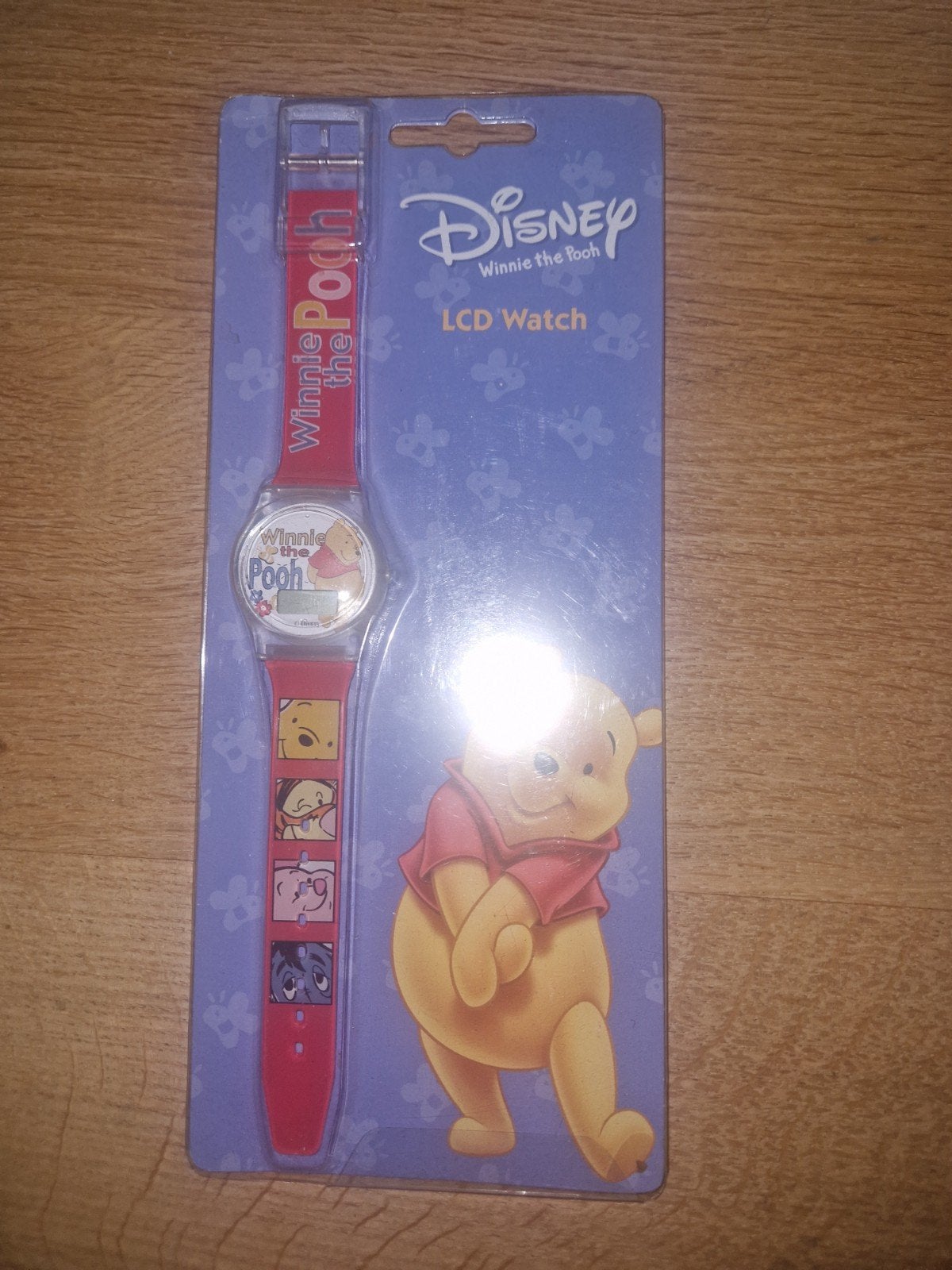 Disney Winnie de Poeh LCD Horloge - Nieuw in verpakking, Ophalen of Verzenden, Nieuw, Rood, Jongen of Meisje