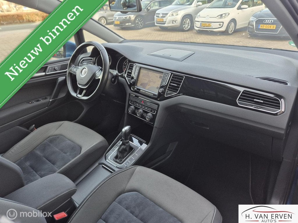 Volkswagen Golf Sportsvan 1.4 TSI Highline SCHUIFKANTELDAK, Euro 6, 4 cilinders, Bedrijf, 690 kg